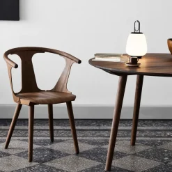 Mesa In Between SK4, Nogal