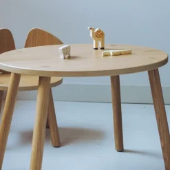 Mesa infantil Mouse Table, Roble
