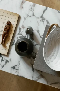 Mesa lounge Androgyne, Calacatta viola