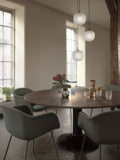 Mesa pedestal Midst, Dark oiled oak-black, Ø160 cm