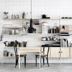 Mesa plegable String, Fresno-patas de metal blancas