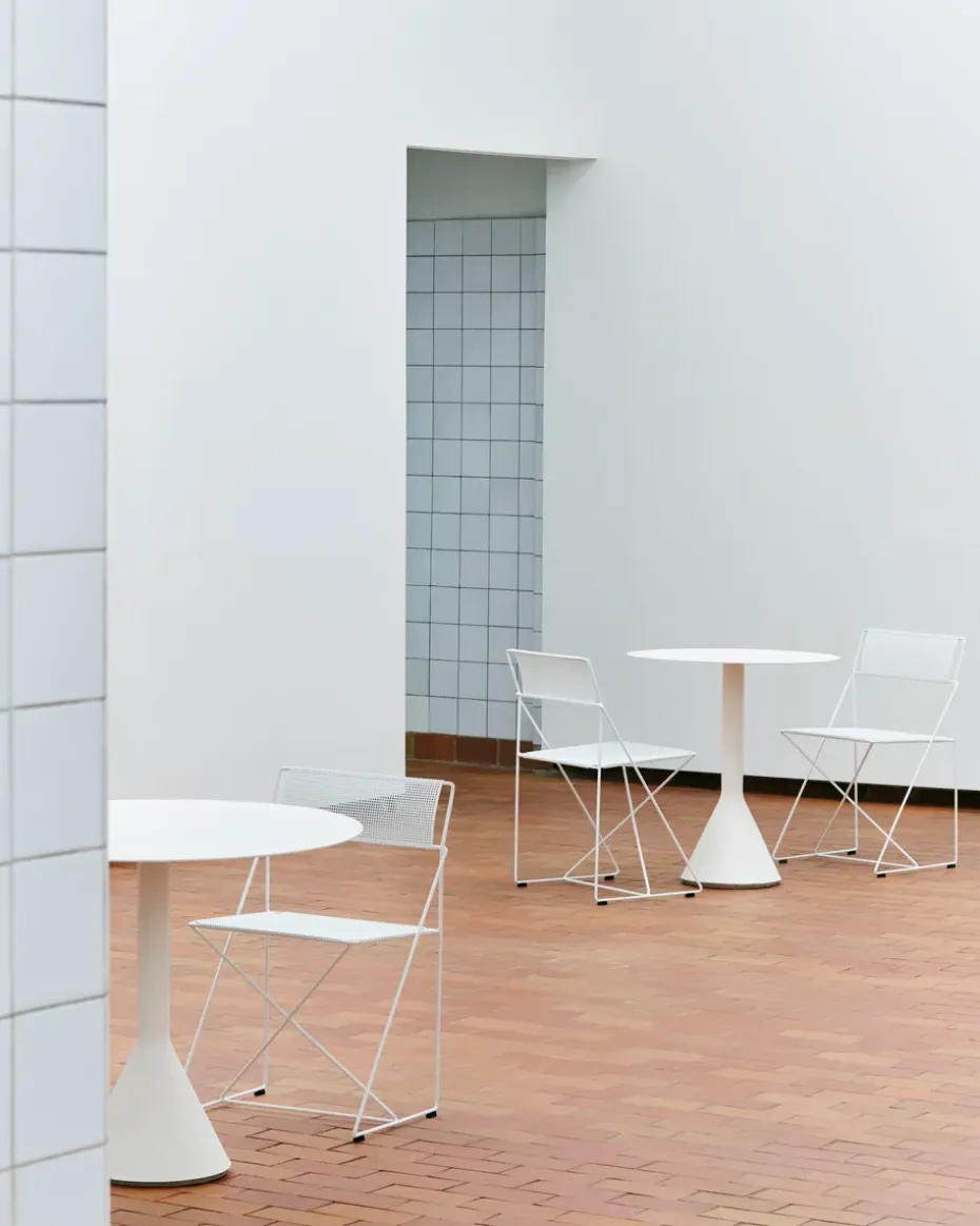 Mesa redonda de café Palissade Cone, Cream white, Ø70 cm