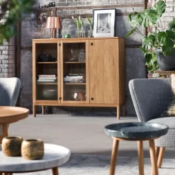 Mesa Tureen, Mármol blanco, ø52cm, patas de roble aceitadas en natural