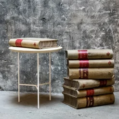 Mesita auxiliar Tribeca, Roble rústico aceitado, patas negras, ø47 cm