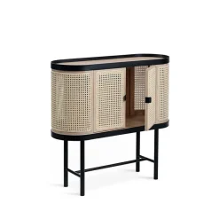 Mueble bar Be My Guest, Ratán, roble aceitado blanco, base de acero en color negro