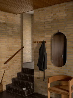 Perchero Column 49 cm, Roble aceitado en tono cálido