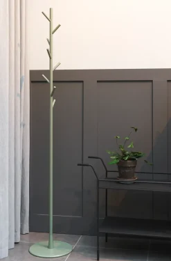 Perchero de pie Sticks, Madera de tilo