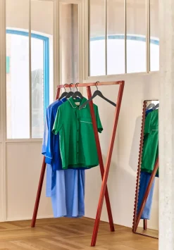 Perchero Loop Stand Wardrobe, Maroon red