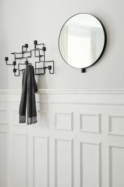 Perchero Underground, Negro-roble teñido de negro