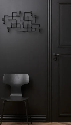 Perchero Underground, Negro-roble teñido de negro