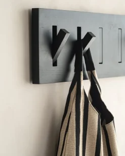 Perchero Utilitile wall hanger, Lackad ek-black-large