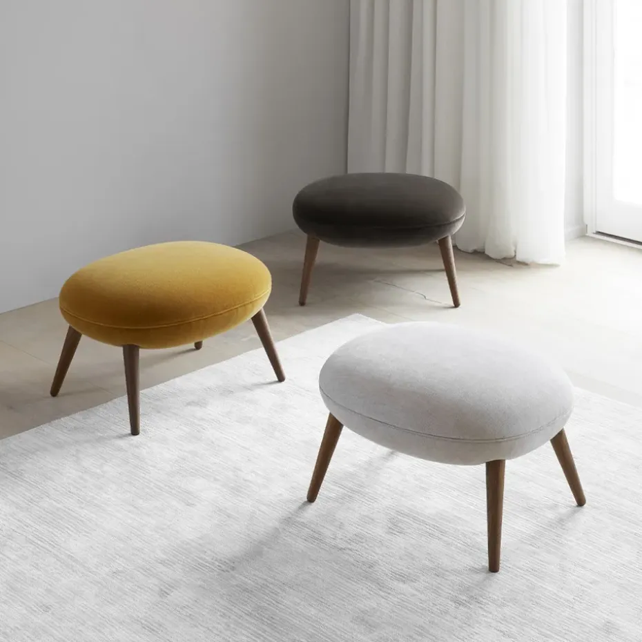 Reposapiés Swoon Ottoman , Hallingdal 65 130-roble ahumado