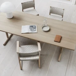 Silla BM61, Estructura trenzada natural aceitada