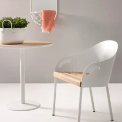 Silla Brunnsviken, Blanco-roble