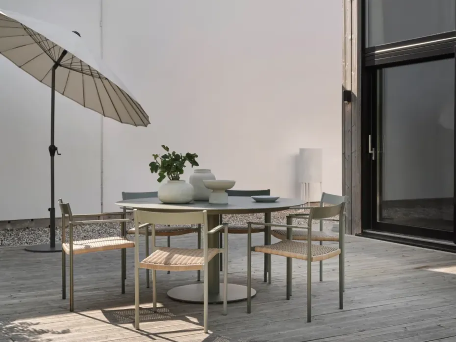 Silla con reposabrazos DK, Dusty green