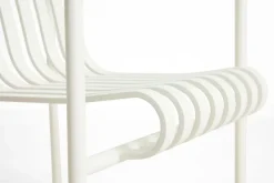 Silla con reposabrazos Palissade Dining, Cream white