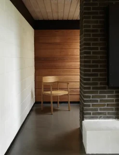 Silla con reposabrazos Timb, Tan