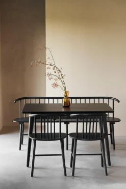 Silla de comedor VIOR, Roble lacado en negro