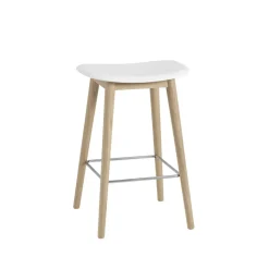 Silla Fiber counter stool 65 cm, White, patas de roble