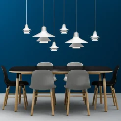 Silla Form, Red, patas de roble