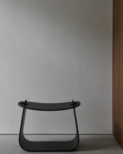 Silla Harry, Roble teñido de negro