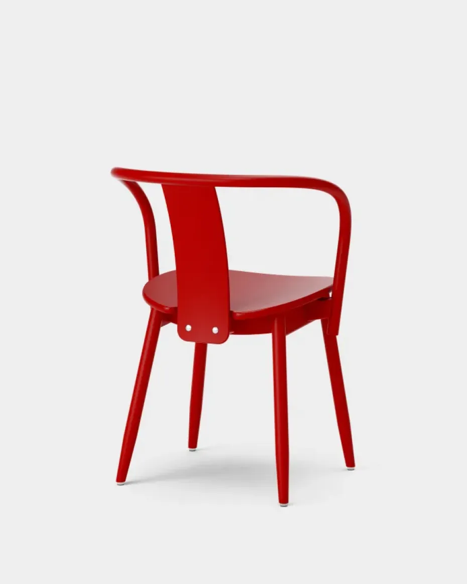 Silla Icha, Haya lacado rojo