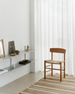 Silla J39, Barnizado Vintage -trenzado natural