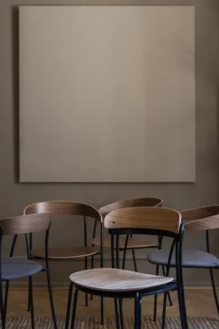 Silla Missing, Roble