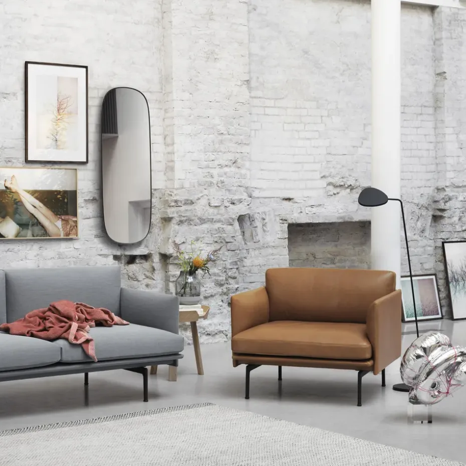 Silla Outline base negra, Refine leather cognac-Black