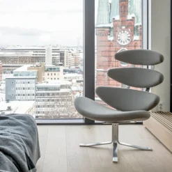 Sillón Corona, Cuero omni 301 - estructura cromada