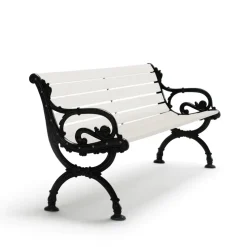 Sofá Byarum, Pino lacado en blanco, soporte negro, 155 cm