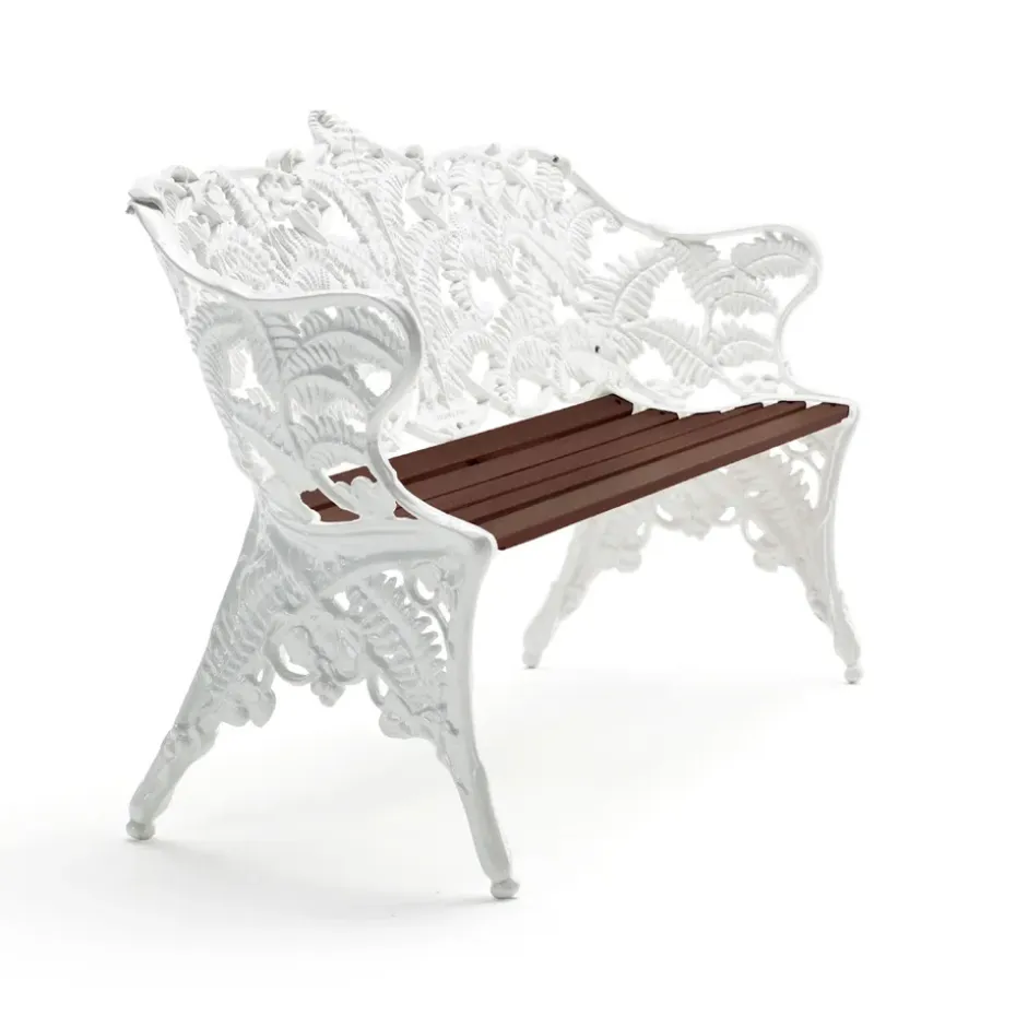 Sofá Classic, Caoba aceitado, soporte blanco