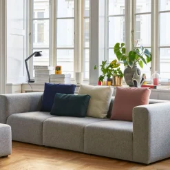 Sofá de 2,5 plazas Mags, tejido Hallingdal 65 764 blue