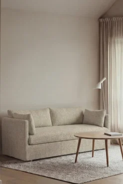 Sofá Linnevik, Bern beige 0341-roble blanco aceitado, 2 plazas, con faldón