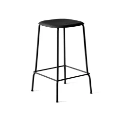 Taburete bajo Soft Edge 30, Black oak-estructura de acero negra