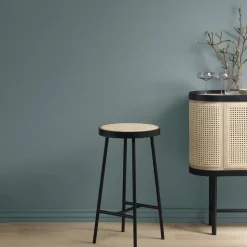 Taburete bar Be My Guest, Ratán, base de acero en color negro