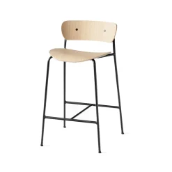 Taburete bar Pavilion AV7, Roble lacado, base de acero