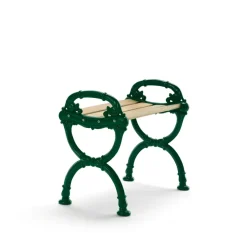 Taburete Byarum, Pino impregnado, soporte verde