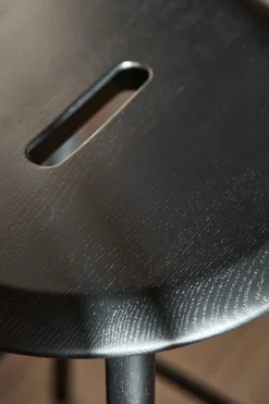 Taburete de bar Norrabo 65 cm, Roble lacado en negro