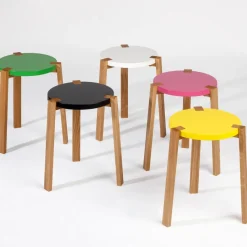 Taburete Happy, Amarillo, patas de roble