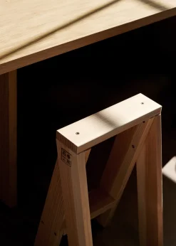 Taburete Ishinomaki AA, 72 cm