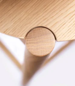 Taburete J185 Øst 65 cm, Oak nature lacquered