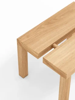 Taburete Moebe Peg pequeño 35x27,5x22 cm, Roble