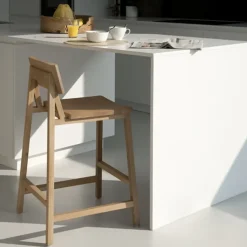 Taburete N3, Oak wax oil 49x50 cm