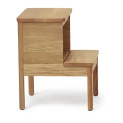 Taburete-escalera A line, Roble