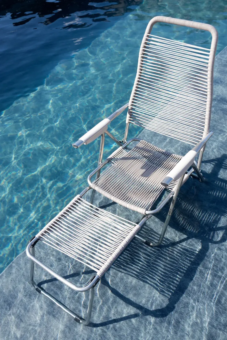 Tumbona Spaghetti con reposapiés, Grey